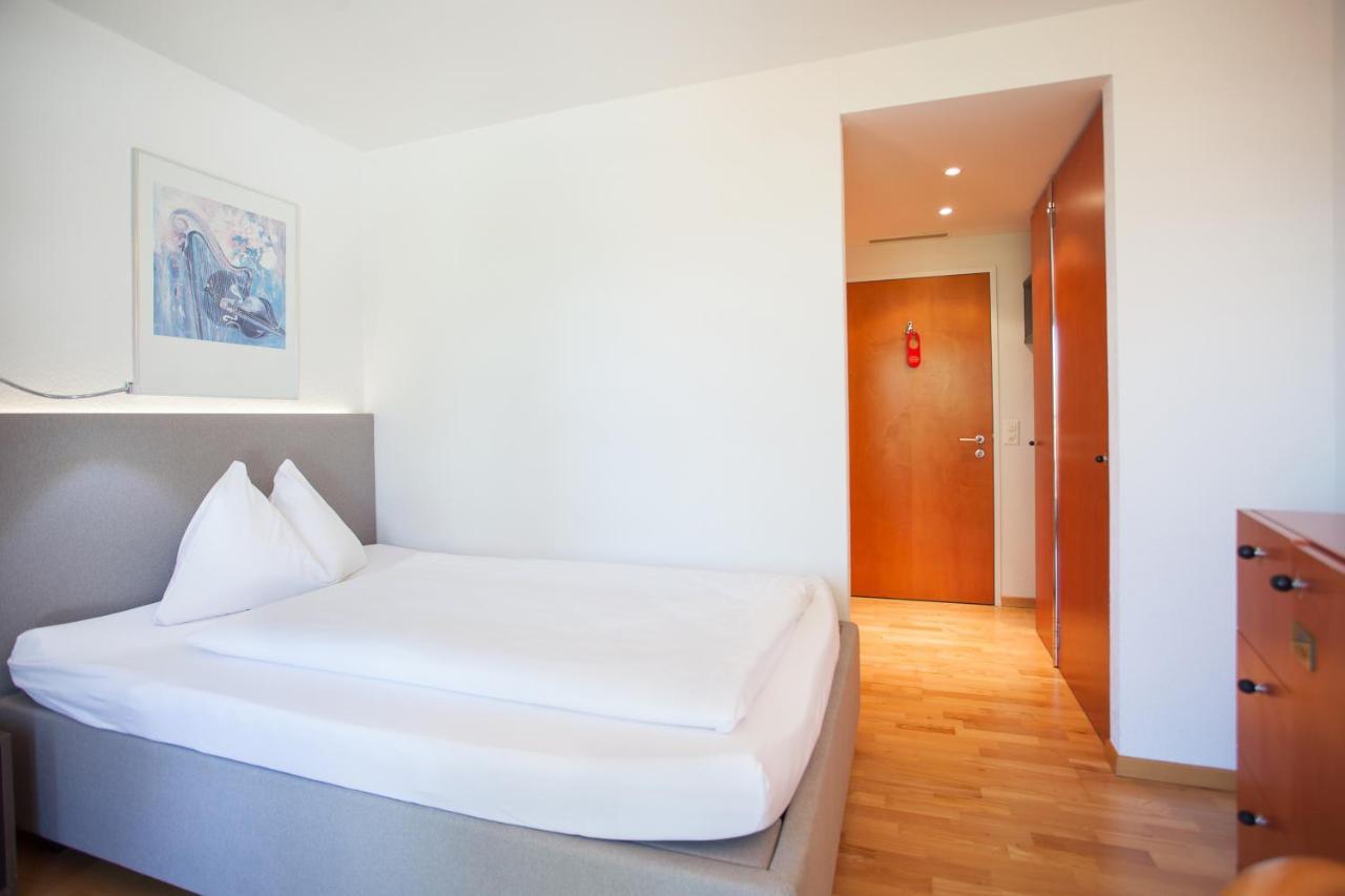 Guesthouse Zurzach - Self Check-In 外观 照片